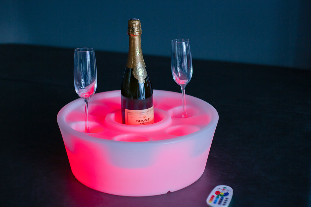 Flytande poolbar med LED-belysning